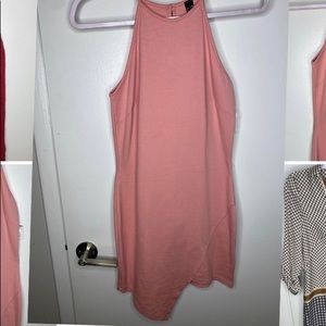 👗 Peach pink Windsor dress